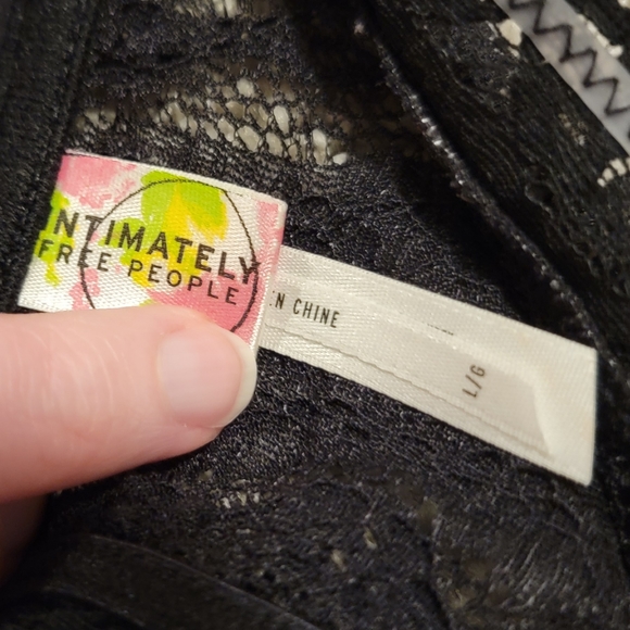 Free People lace bandeau - Picture 3 of 3